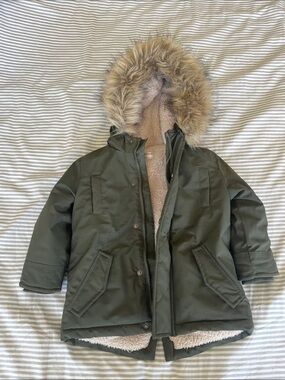 Kids Faux-Fur Hooded Puffer Coat in Olive Green